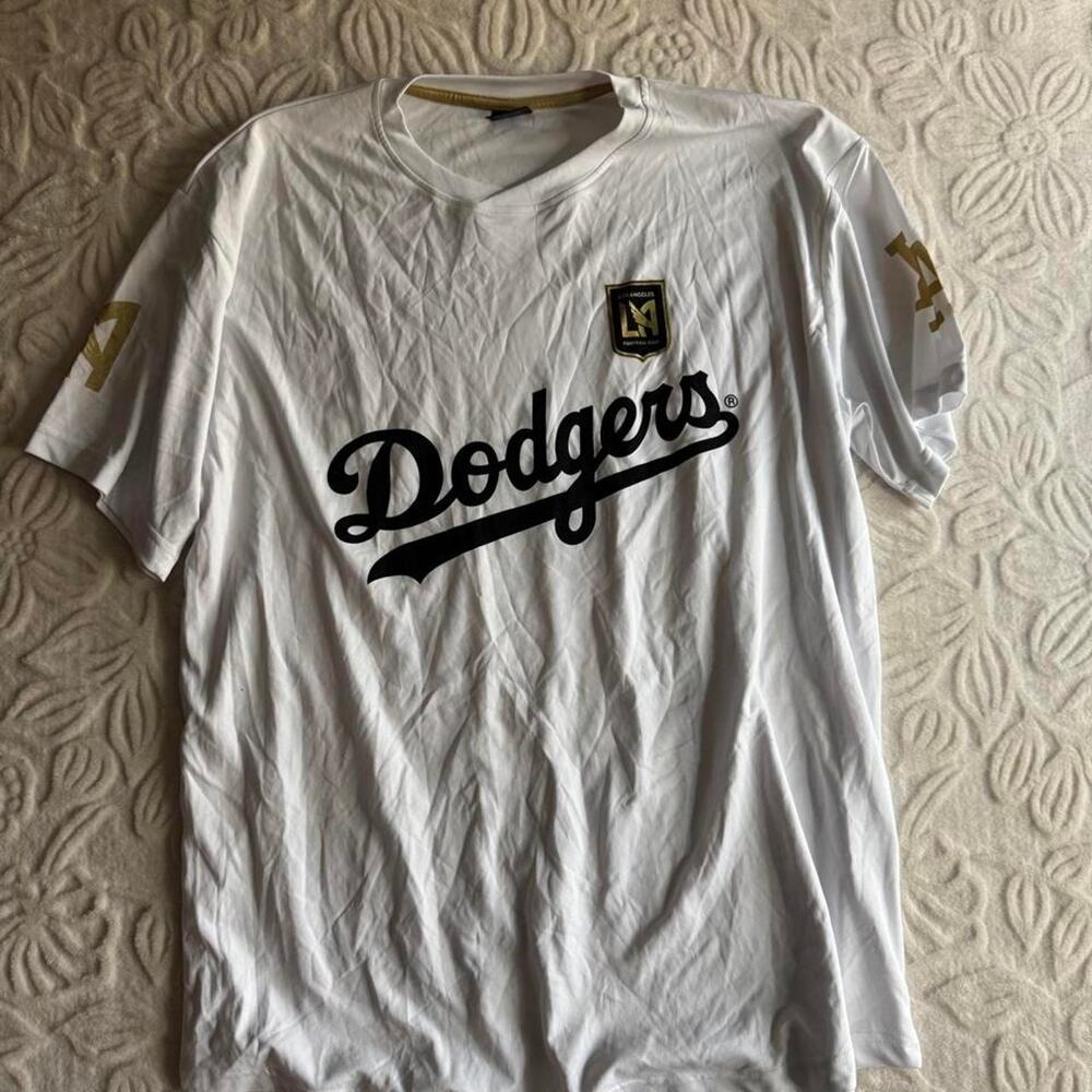 White los angeles dodgers t shirt